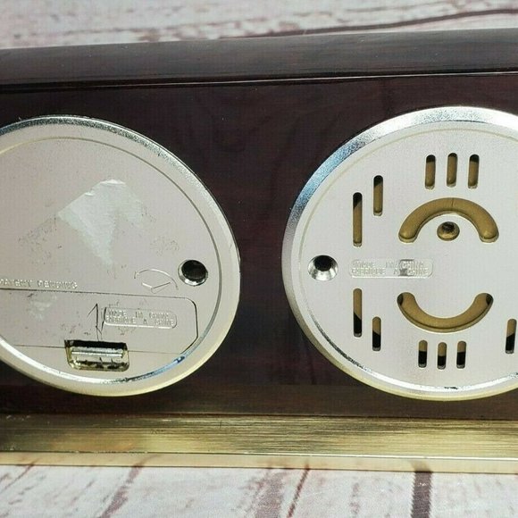 Howard Miller Dark Brown Barometer And Clock Model # 645-225 Serial # 198886 - Picture 7 of 10